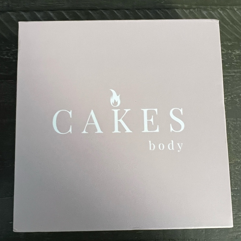Cakes Body Volume NWOT Honey Tone One Size (5x4) AA-B